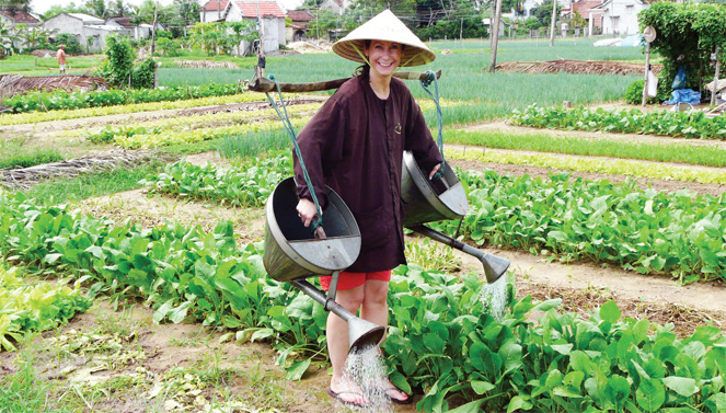 Nâng tầm sản phẩm OCOP: Đặc sản vùng miền tạo sức bật cho du lịch cộng đồng